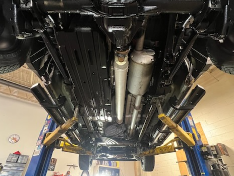 1692068674360_undercoating_gallery3